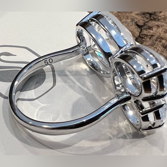 NWT Authentic Millenia Swarovski Crystal Ring Cocktail Pear Cut Rhodium Plate 50 - Picture 8 of 12